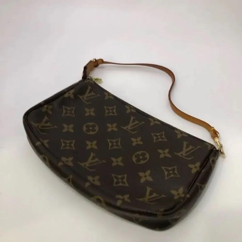Louis Vuitton Women Pre-Loved Bag Very Good Condition